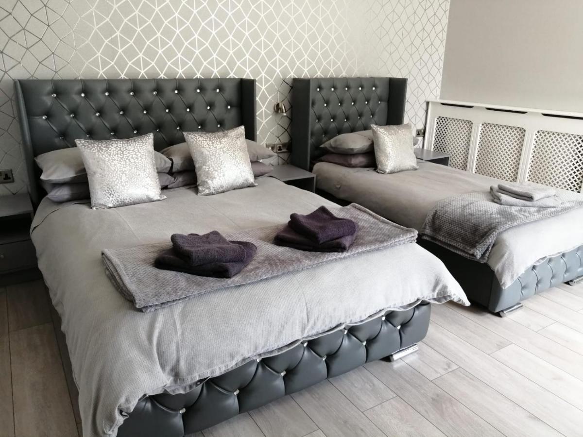 Cosgrove Bed & Breakfast Сканторп Экстерьер фото