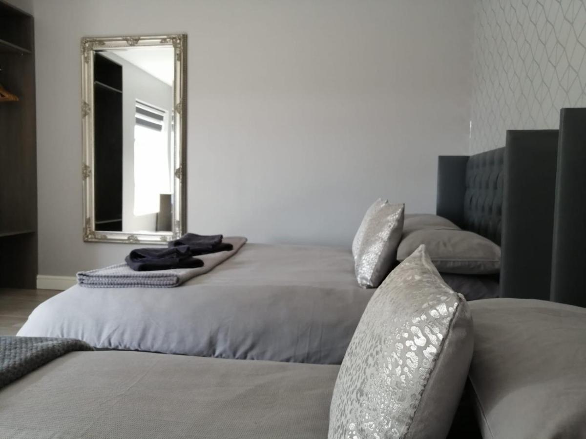 Cosgrove Bed & Breakfast Сканторп Экстерьер фото