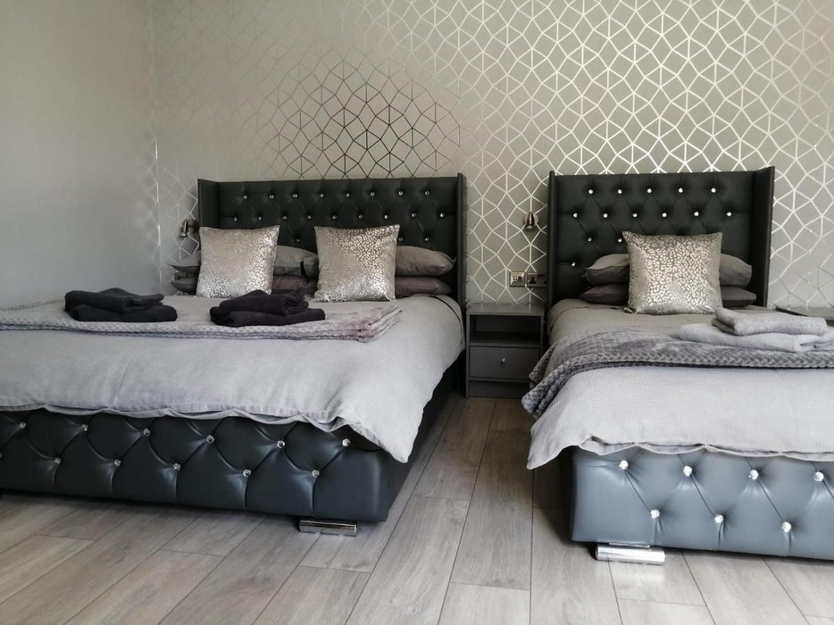 Cosgrove Bed & Breakfast Сканторп Экстерьер фото